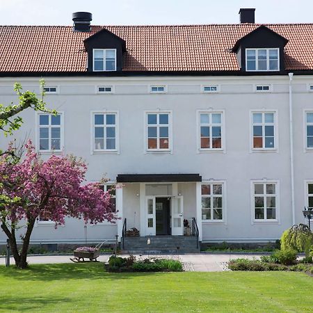 Basenberga Hotell & Konferens Vingaker Exterior photo